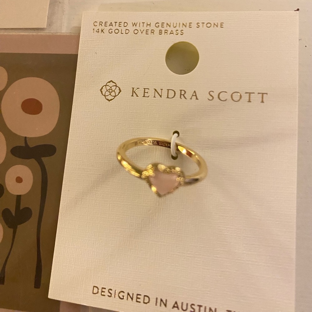 Kendra Scott Ring - Picture 4 of 4